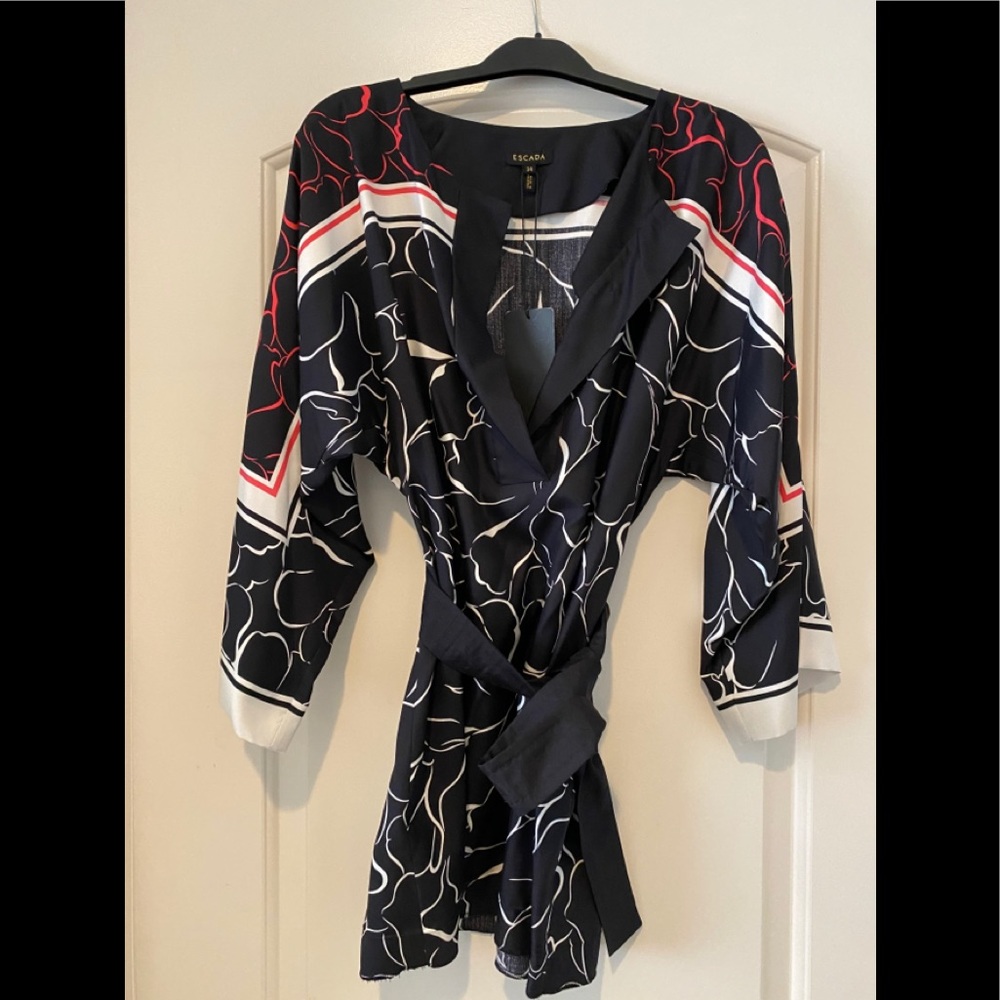 ESCADA TUNIC